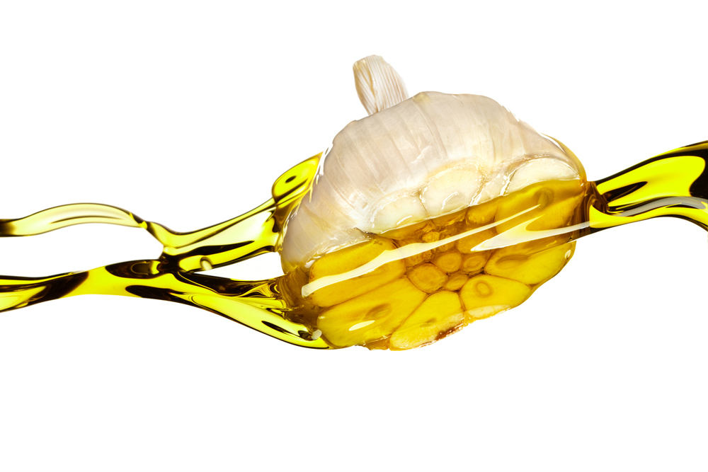 Garlic Oil Natural Remedy Against Back and Joint Pain