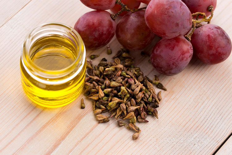 5 Science-Based Health Benefits Of Grapeseed Oil | Best Herbal Health